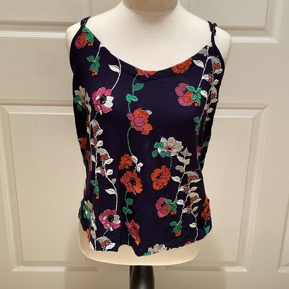 Kellen Embroidered Tank Top Size Medium - Picture 1 of 3